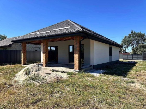 Продаж будинку в с.Шкарівка Шкарівка