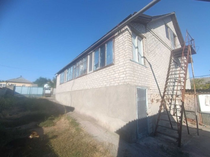 Продаж будинку в м. Новоукраїнка - фото 1