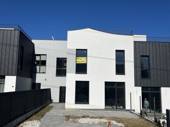 Продається котедж, будинок Львівський район Винники