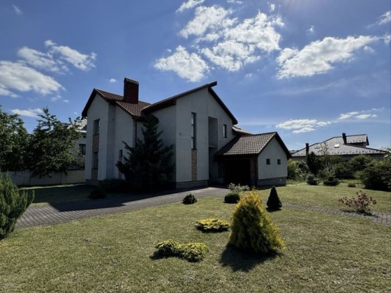 Будинок з найкращим розташуванням в Солонці