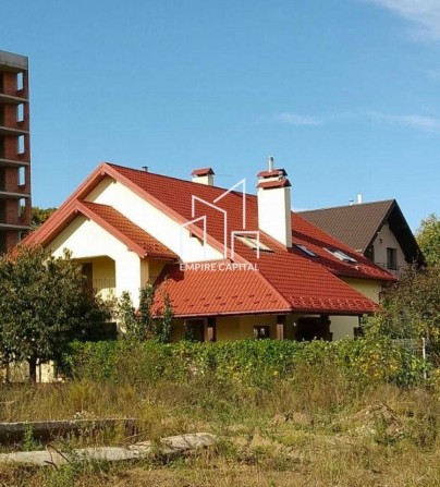 Продається 5-кімнатний будинок  м. Винники (район госпіталю) - фото 1