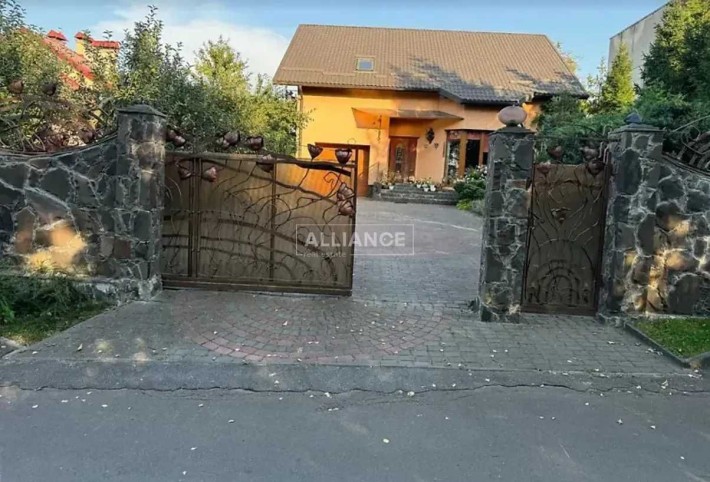 Продаж 2 поверхового будинку - фото 1