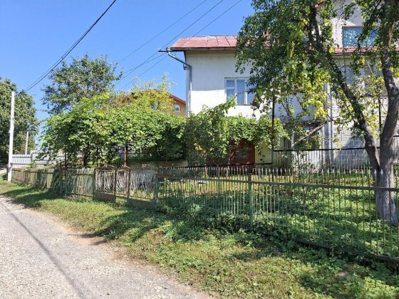 Продаєтся цегляний будинок в с. Довге Моршин