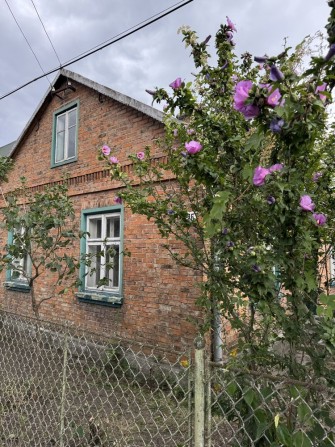 Житловий будинок з ділянкою у м. Сокаль - фото 1