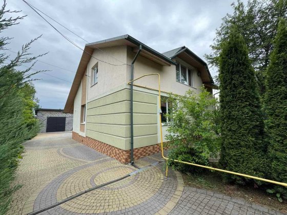 Продаж 2-х поверхового будинку з міні СТО + земля, м. Стебник! Стебник