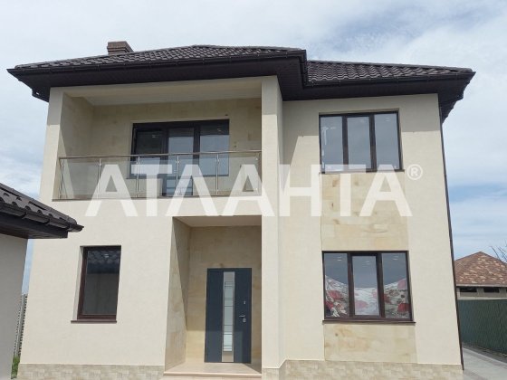 Предлагается к продаже добротный дом на 5.35 сотках в ЖК Дайберг Лиманка