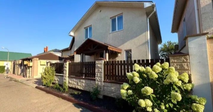 Продам современный дом , ЖМ Добрый - фото 1