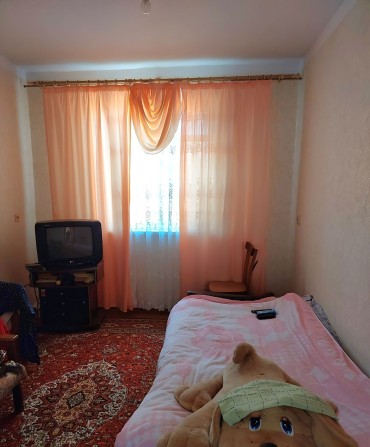 У продажу капітальний компактний будинок - фото 1