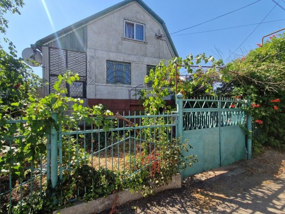 Продам дом с видом на озеро Великодолинское  СО Ява