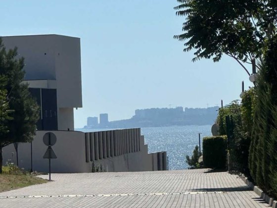 Продам дом в коттеджном поселке "Тартус" Лески