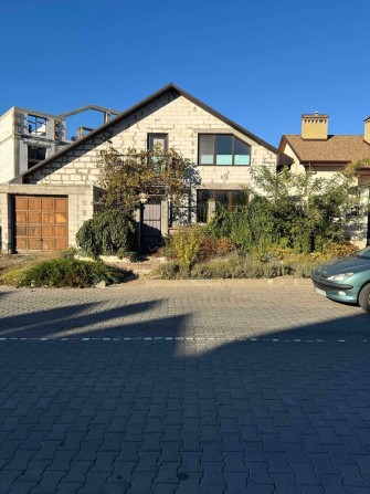 Демпинговая коробка в Совиньоне. Торг - фото 1