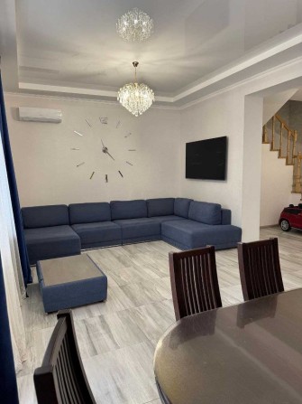 Дом Червоный Хутор\Абрикосовая ремонт 180 тыс.у.е - фото 1