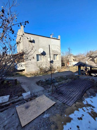 (13) Продам міцний 2-поверховий будинок в Сухому Лимані. - фото 1