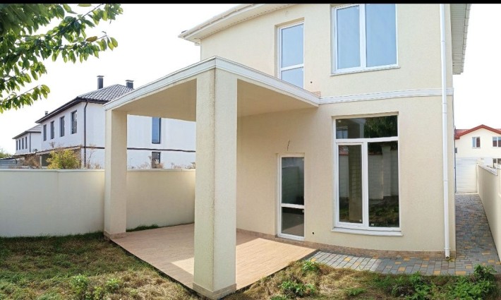 Продам дом Совиньон Люстдорф - фото 1