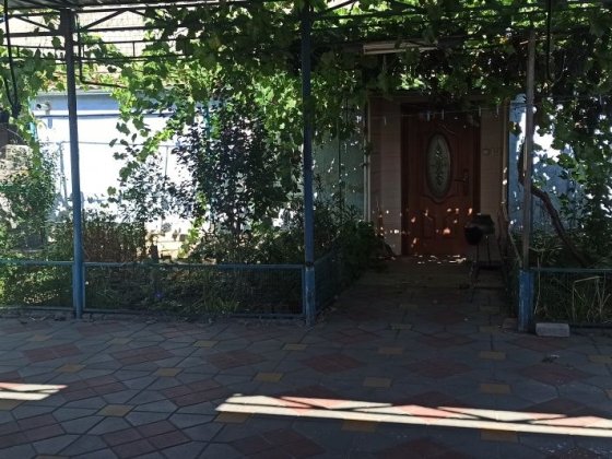 Продаж ділянки 25 соток з двома будинками. Великий Дальник