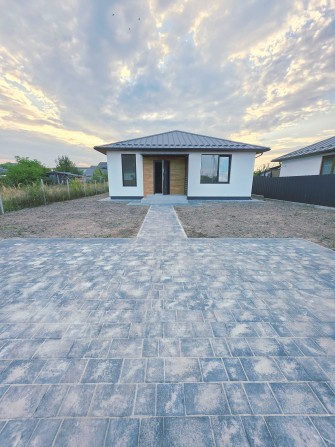 Будинок Вараш (за молокозаводом) - фото 1