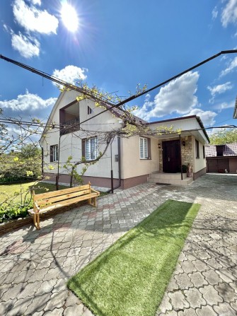 ЗАТИШНИЙ БУДИНОК 15хв від центру Рівного - фото 1