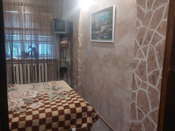 Продаж двох будинків "Царське село" Тростянец