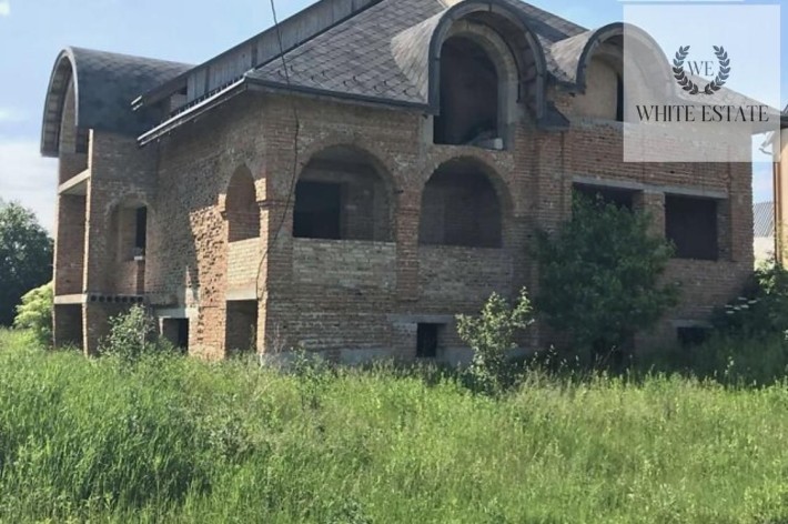 Продаж 3-поверхового будинку у с. Байківці - фото 1