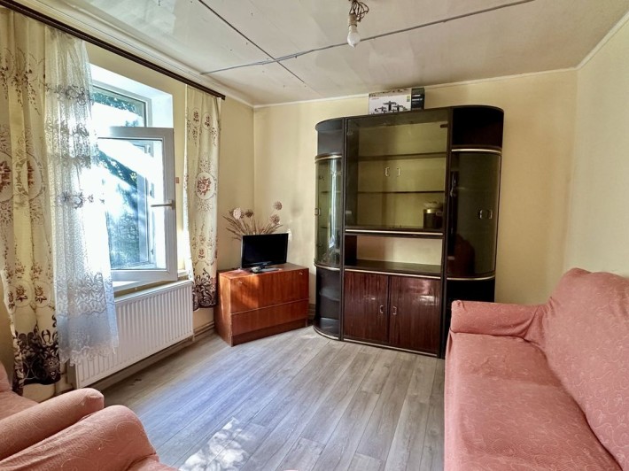 Продаж будинку та земельної ділянки 26 сот. смт Велика Березовиця - фото 1