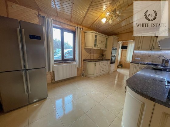 Будинок в смт. В. Бірки Великие Борки