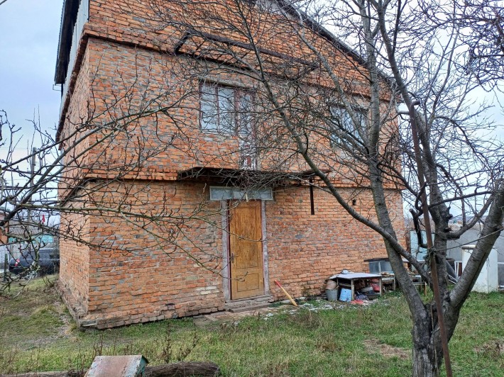 Продаю 2-поверховий будинок - фото 1