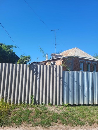 Продаж будинку смт Бабаі  вул.22 Січня центр, транспорт,сетіфікат  так - фото 1