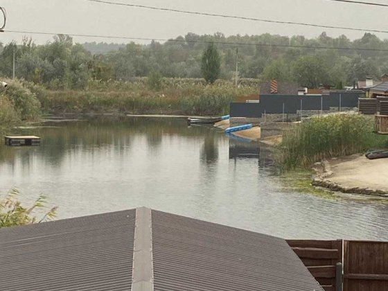 Будинок в кооп Славутич з виходом до води Коробівка