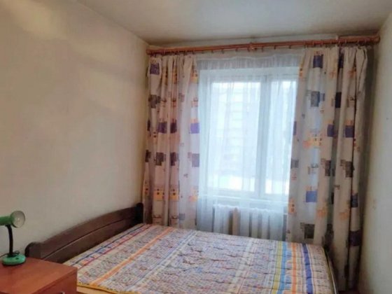 Продам 2к квартиру на Оболоні, вул. З.Гайдай 7Б Київ