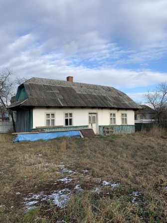 Під знос. Центр. Лужани - фото 1