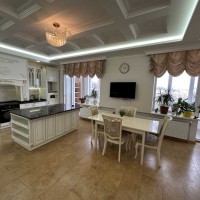 5-к квартира Дніпро, Соборний, 190000 $ Дніпро