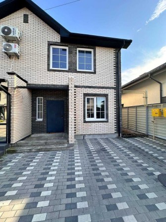 Продаж таунхаусу, Військбуд. - фото 1