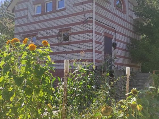 Продам будинок з ділянкою 8 соток Ірпінь