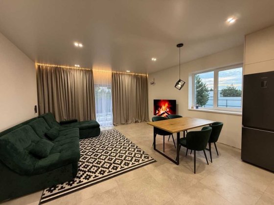 Будинок з ремонтом 92,25 кв. 8 соток «єОселя» + бетонне укриття Бровари