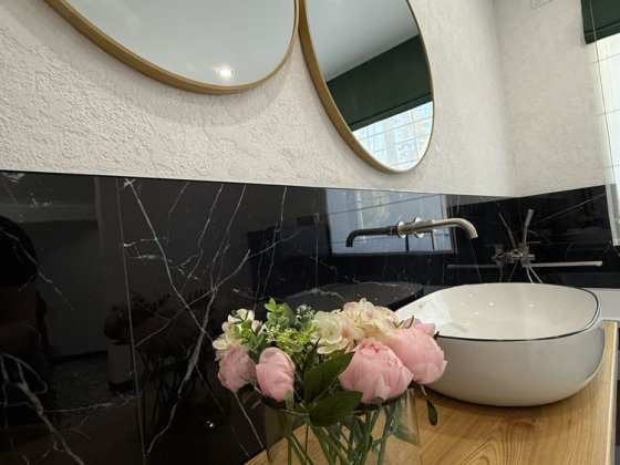 Сучасний Дуплекс з новим ремонтом біля Отаманши. Лісова Буча Буча