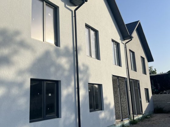 Продам ТАНХАУС в Білій Церкві,поруч з Центром міста Белая Церковь