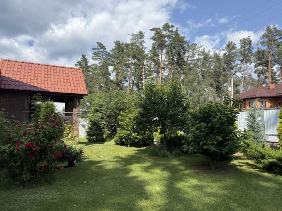 Будинок з хорошим ремонтом на 13 сотках Ірпінь Ірпінь