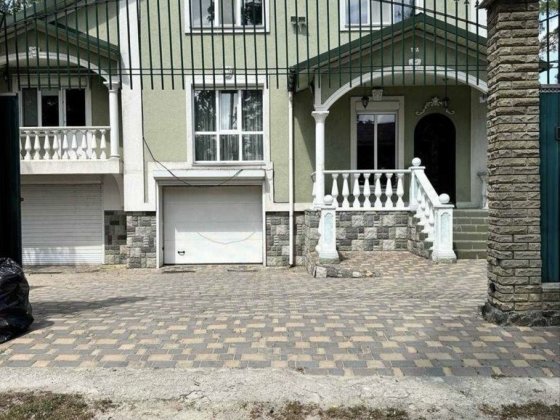 Будинок для великоі родини. Буча, 450 м2, 14 соток. Буча