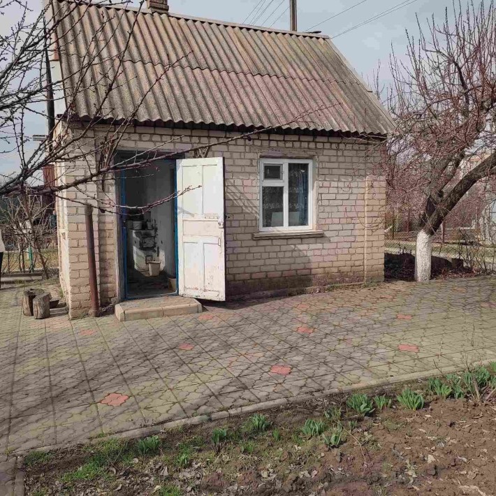 Затишна дача біля мікрорайну Карачуни - фото 1