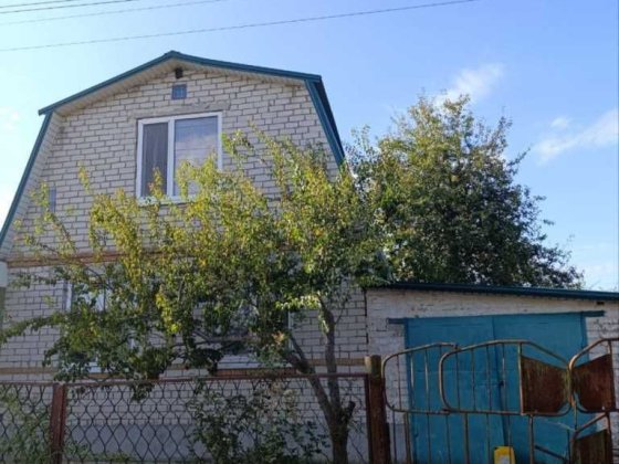 Дача 55 м² на 20 сотках, вода та каналізація в будинку Полтава