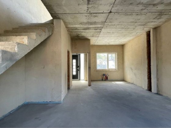 Двоповерховий котедж 100м.кв. з ділянкою, Центр, Грабник, Текстильник Рівне