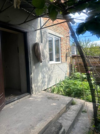 Продам цегляний невеликий будинок, місто - фото 1
