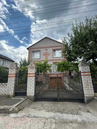 Продаж гарного будинку в Довгинцівському районі - фото 1