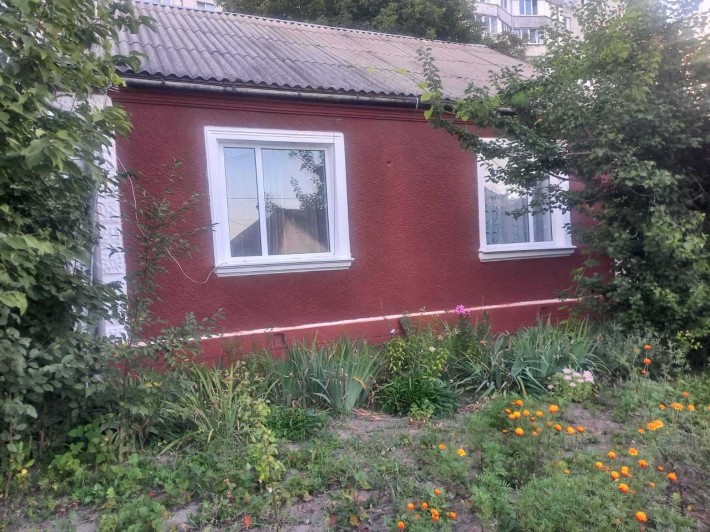 Продається будинок по вул. Кобзарська (р-н ліній) - фото 1