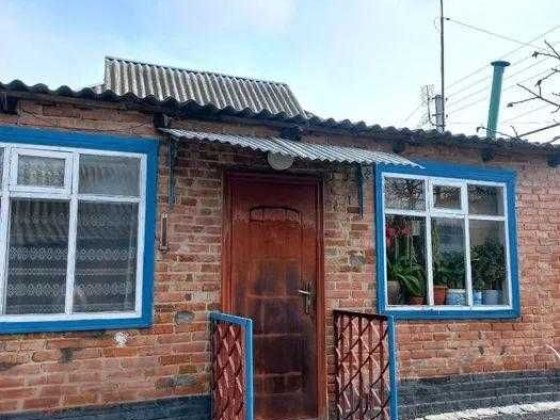 У продажу будинок на чотири кімнати Полтава