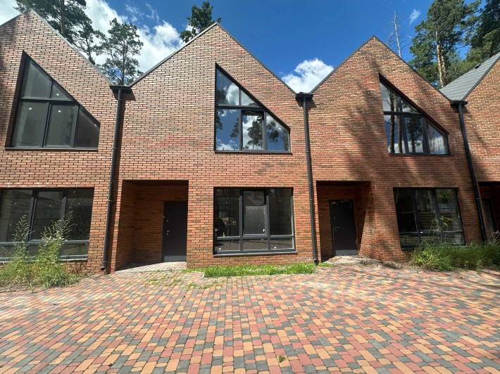 Таунхаус в Ірпені, біля Центрального парку - фото 1