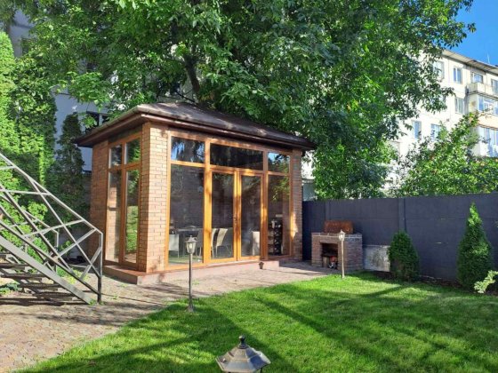 Таун-хауз з 4 спальнями і окремим двором в місті Суми на Троїцькій Суми