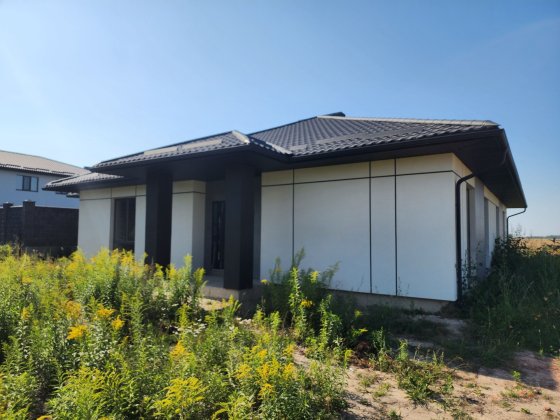 ВСТИГНИ ПРИДБАТИ!Котедж,  міські комунікації! Рівне