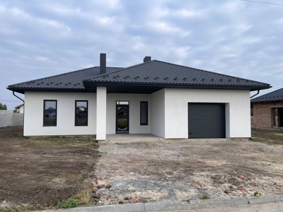 Будинок автовокзал, обласна лікарня, газовик Рівне