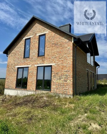 Продаж 2 поверхового будинку і ділянкою 6 сот. в Кутківцях - фото 1